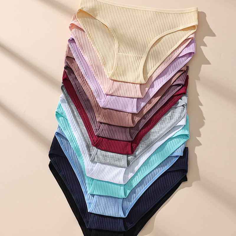 Women's Cotton Low-Rise Briefs For Sports - Image 2