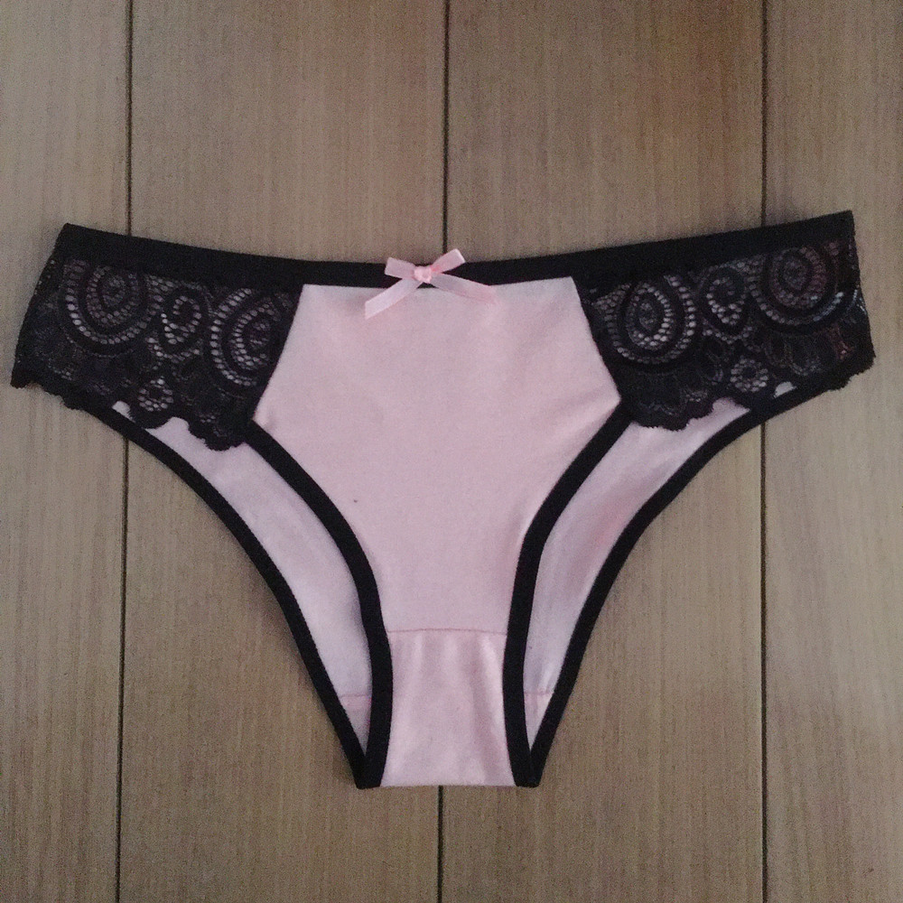Women's Low Waist Lace Color Matching Panties Cotton Briefs - Image 4
